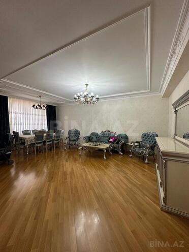 İcarəyə verilir 4 otaqlı yeni tikili 200 m², 28 May m., photo 3 from 19