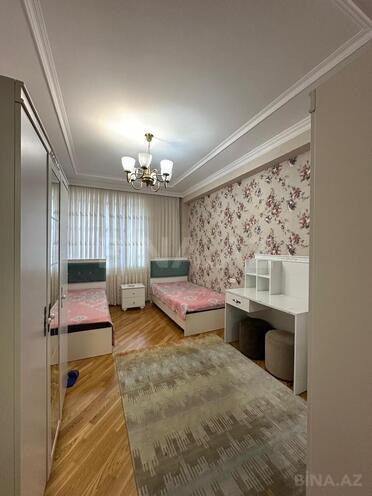 İcarəyə verilir 4 otaqlı yeni tikili 200 m², 28 May m., photo 7 from 19