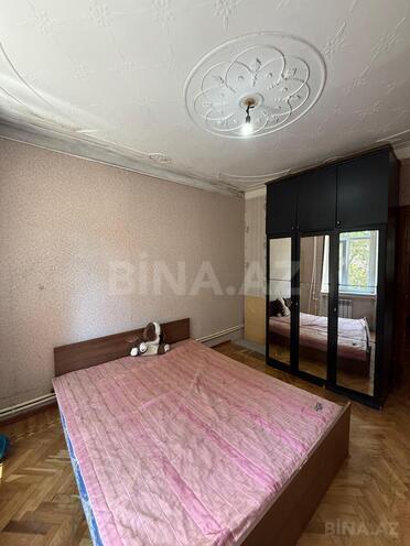Satılır 2 otaqlı köhnə tikili 65 m², Xalqlar Dostluğu m., photo 4 from 12