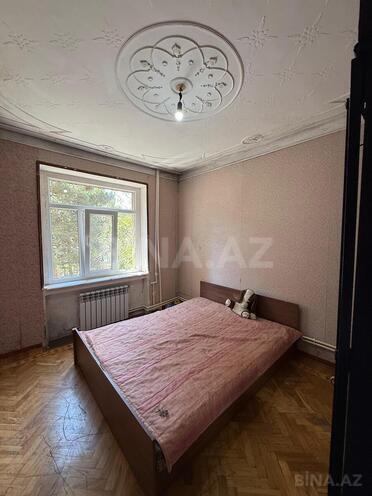 Satılır 2 otaqlı köhnə tikili 65 m², Xalqlar Dostluğu m., photo 5 from 12