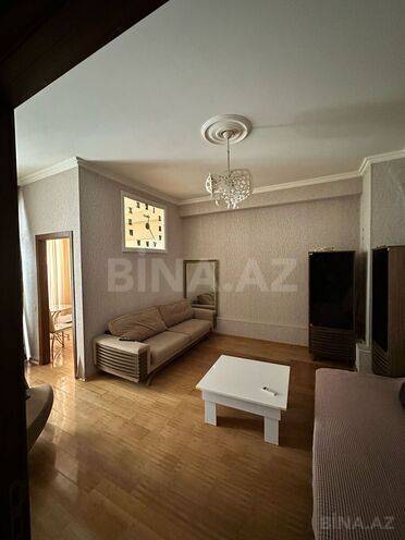 Сдаётся 2-комн. новостройка 65 м², photo 1 from 10