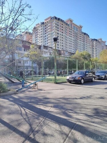 Сдаётся 2-комн. вторичка 50 м², м. Элмляр Академиясы, photo 10 from 13