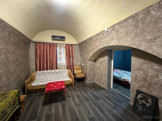 Satılır 2 otaqlı köhnə tikili 48 m², Sahil m., photo 3 from 15
