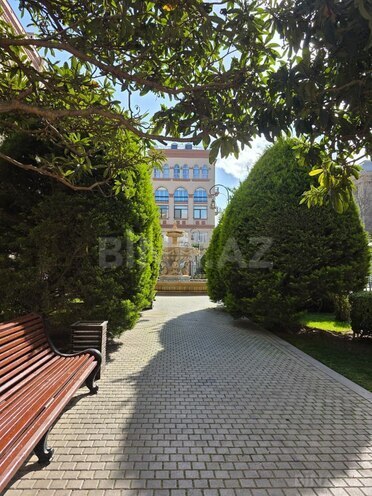 Продаётся 3-комн. вторичка 80 м², м. Низами, photo 12 from 18