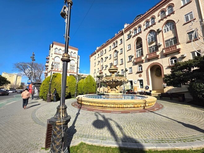 Продаётся 3-комн. вторичка 80 м², м. Низами, photo 3 from 18