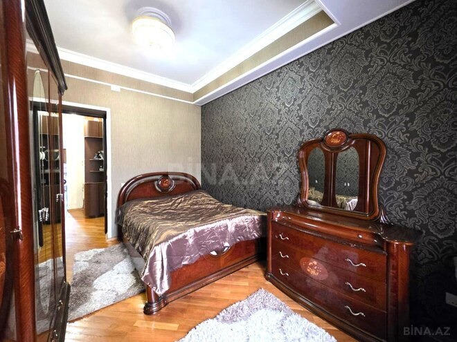 Продаётся 3-комн. вторичка 80 м², м. Низами, photo 6 from 18