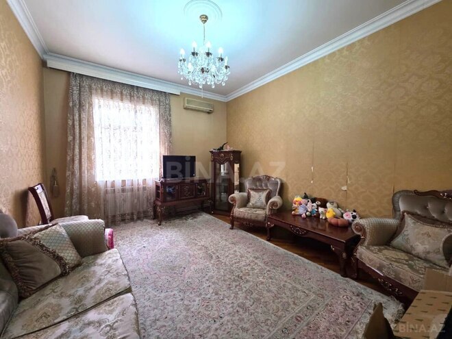 Продаётся 3-комн. вторичка 80 м², м. Низами, photo 4 from 18