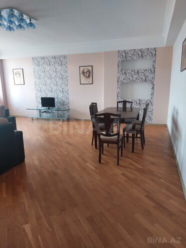 Сдаётся 3-комн. новостройка 121 м², м. Ази Асланов, photo 3 from 28