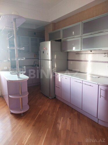Сдаётся 3-комн. новостройка 121 м², м. Ази Асланов, photo 10 from 28