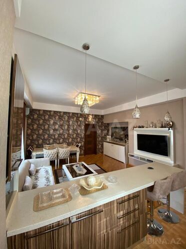 Satılır 4 otaqlı yeni tikili 138 m², İnşaatçılar m., photo 1 from 30