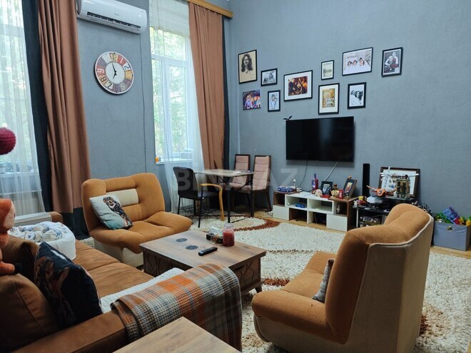 İcarəyə verilir 3 otaqlı köhnə tikili 100 m², Nizami m., photo 3 from 13