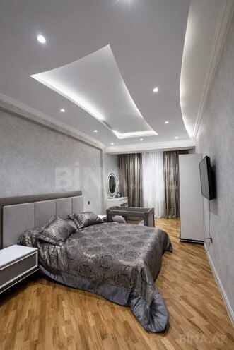 Satılır 4 otaqlı yeni tikili 247 m², 28 May m., photo 8 from 12