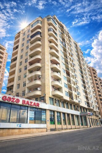 Satılır 4 otaqlı yeni tikili 247 m², 28 May m., photo 1 from 12