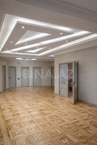 Satılır 4 otaqlı yeni tikili 247 m², 28 May m., photo 6 from 12