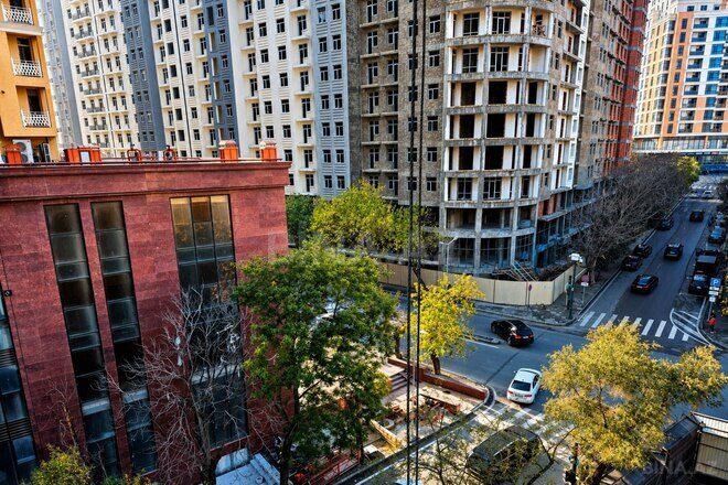 Satılır 2 otaqlı yeni tikili 72 m², 28 May m., photo 1 from 12