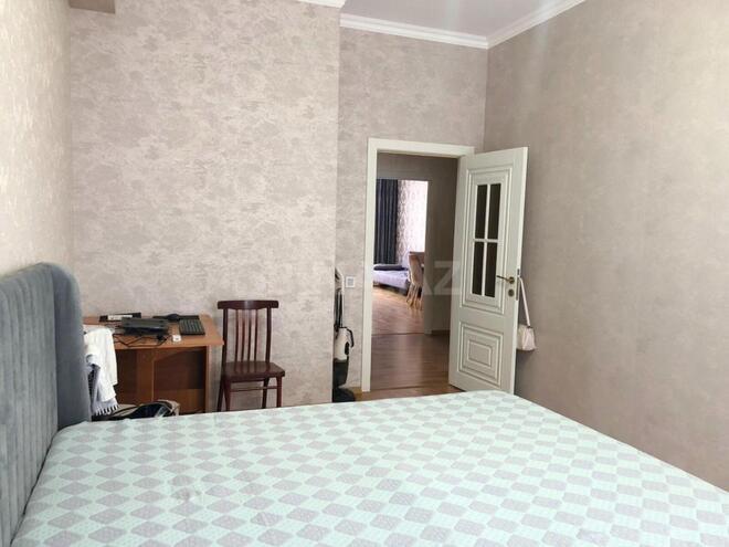 Сдаётся 3-комн. новостройка 110 м², м. Кара Караев, photo 7 from 19