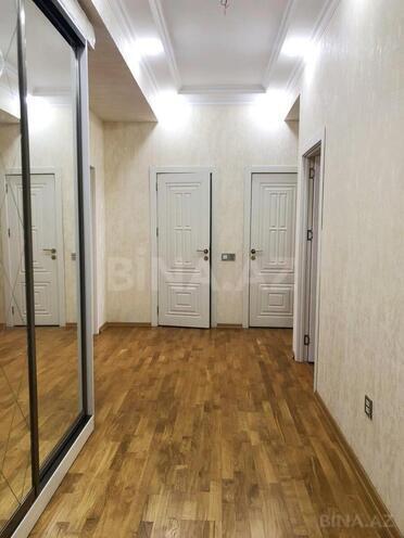 Сдаётся 3-комн. новостройка 110 м², м. Кара Караев, photo 14 from 19