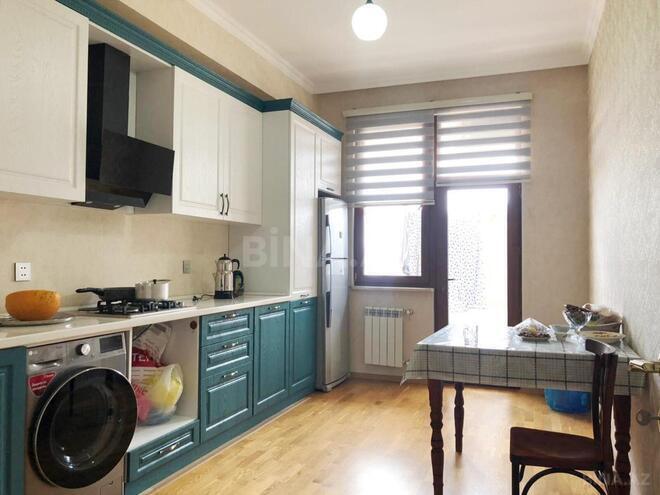 Сдаётся 3-комн. новостройка 110 м², м. Кара Караев, photo 11 from 19