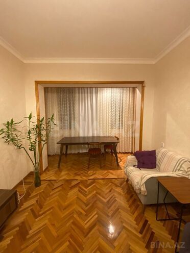Satılır 3 otaqlı köhnə tikili 90 m², 8-ci mikrorayon q., photo 4 from 10