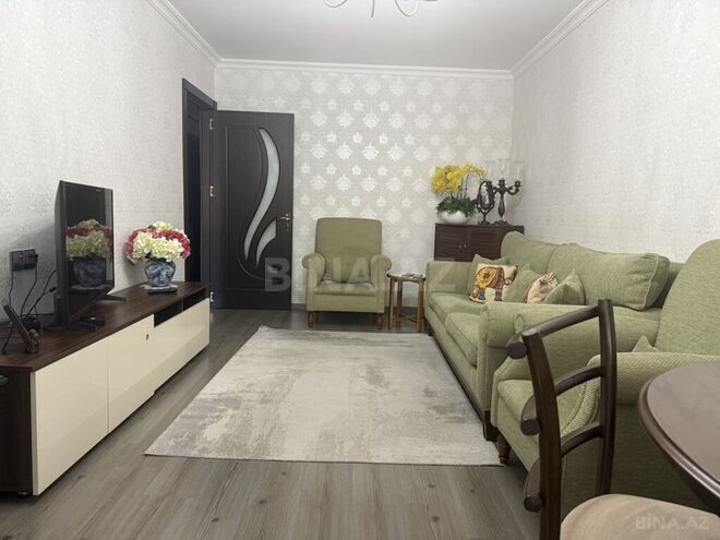 Satılır 3 otaqlı köhnə tikili 82 m², Xalqlar Dostluğu m., photo 3 from 15