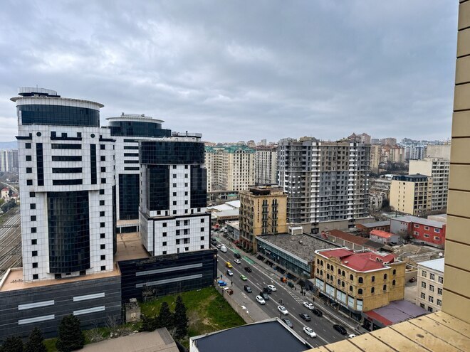 Продаётся 3-комн. новостройка 158 м², Насиминский  р., photo 7 from 8
