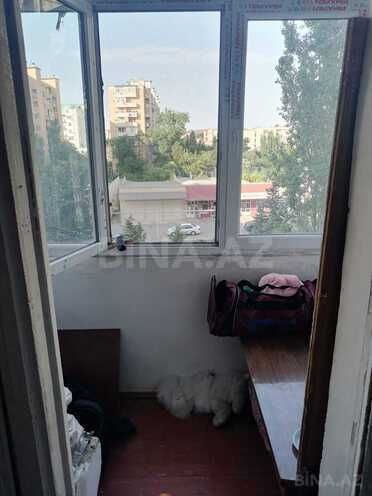 Satılır 3 otaqlı köhnə tikili 75 m², Bakıxanov q., photo 8 from 10