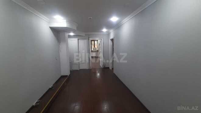 Сдаётся 3-комн. офис 75 м², м. Элмляр Академиясы, photo 10 from 13