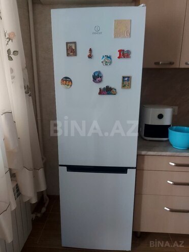 Сдаётся 3-комн. вторичка 100 м², м. Элмляр Академиясы, photo 5 from 9