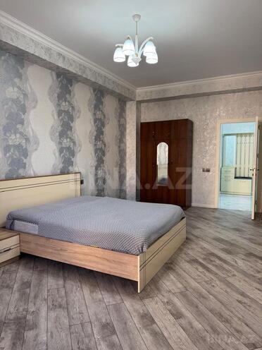 Сдаётся 2-комн. новостройка 70 м², м. 8 ноября, photo 7 from 13