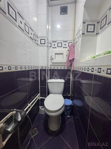 Satılır 3 otaqlı köhnə tikili 65 m², Qara Qarayev m., photo 18 from 22
