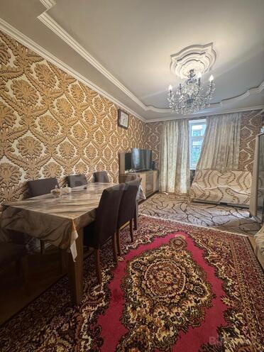 Satılır 3 otaqlı köhnə tikili 65 m², Qara Qarayev m., photo 3 from 22