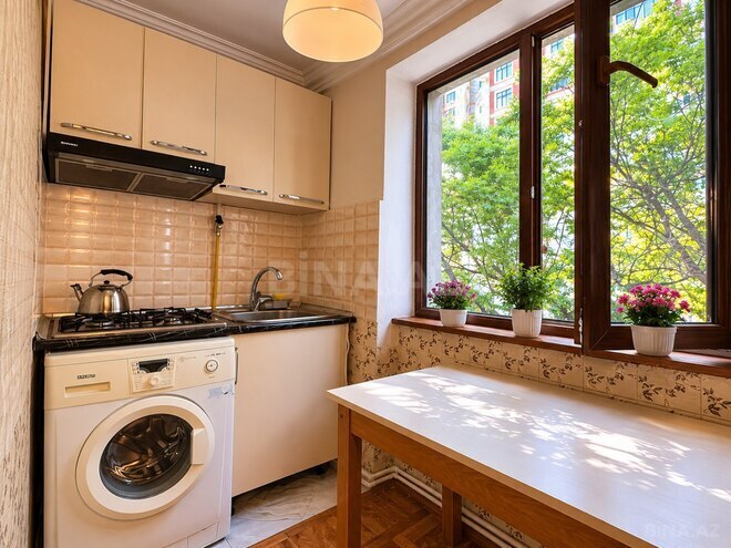 Satılır 3 otaqlı köhnə tikili 73 m², Nəriman Nərimanov m., photo 12 from 15