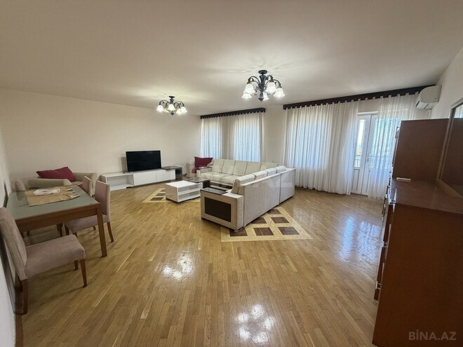Сдаётся 3-комн. вторичка 150 м², м. Сахил, photo 10 from 19