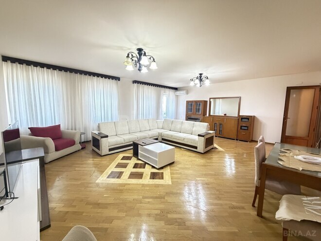 Сдаётся 3-комн. вторичка 150 м², м. Сахил, photo 11 from 19