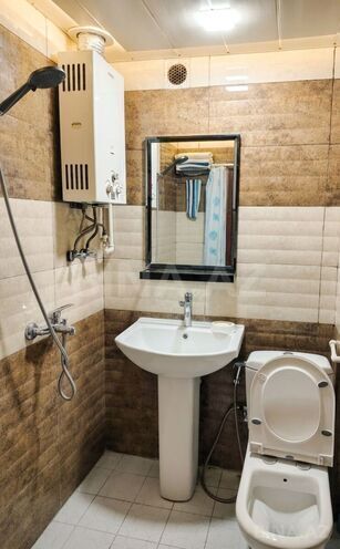 Satılır 3 otaqlı köhnə tikili 80 m², Nərimanov r., photo 9 from 11