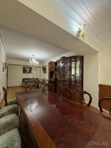 Продаётся 3-комн. вторичка 95 м², м. Гянджлик, photo 4 from 22