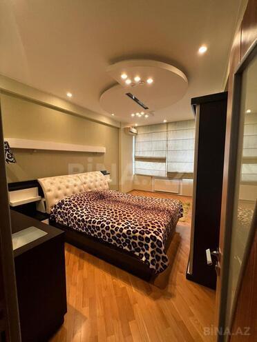 İcarəyə verilir 3 otaqlı yeni tikili 160 m², 28 May m., photo 8 from 21