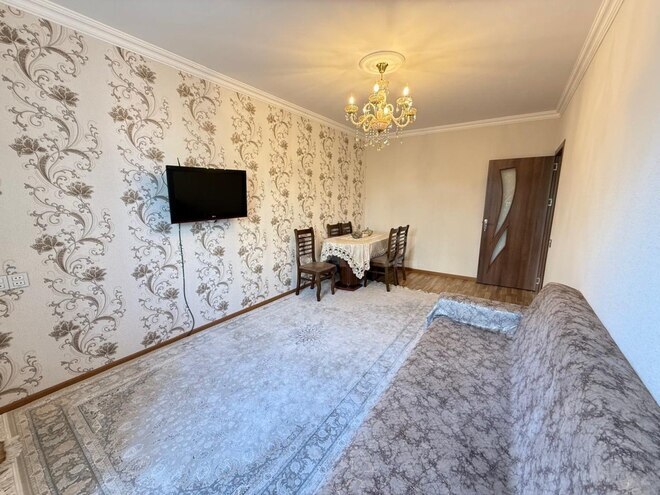 Satılır 2 otaqlı köhnə tikili 60 m², Əhmədli m., photo 3 from 13