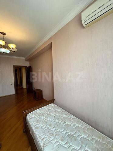 İcarəyə verilir 3 otaqlı yeni tikili 150 m², Nizami m., photo 11 from 32