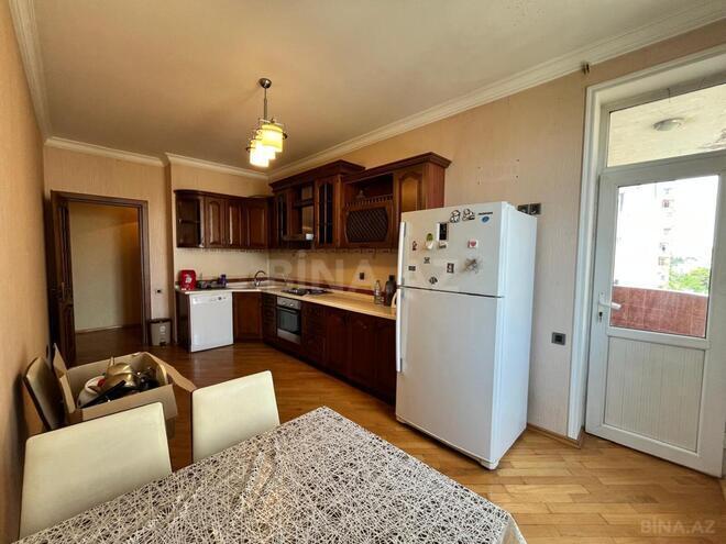 İcarəyə verilir 3 otaqlı yeni tikili 150 m², Nizami m., photo 14 from 32