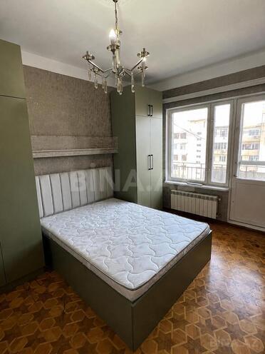 Satılır 2 otaqlı köhnə tikili 75 m², Bakıxanov q., photo 8 from 18