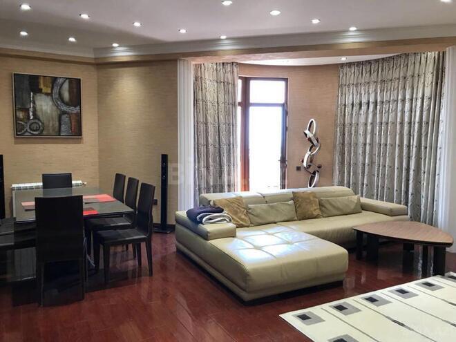 İcarəyə verilir 4 otaqlı yeni tikili 179 m², 28 May m., photo 3 from 19