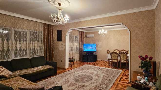Satılır 4 otaqlı köhnə tikili 120 m², Həzi Aslanov m., photo 1 from 11