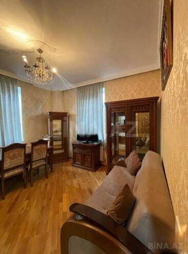 Сдаётся 2-комн. новостройка 70 м², м. Иншаатчылар, photo 3 from 8