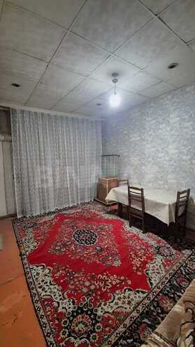 İcarəyə verilir 2 otaqlı köhnə tikili 60 m², 28 May m., photo 1 from 9
