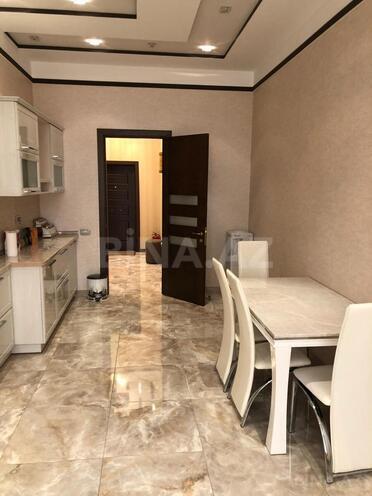 İcarəyə verilir 2 otaqlı yeni tikili 70 m², 28 May m., photo 8 from 17