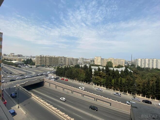 Satılır 3 otaqlı köhnə tikili 100 m², Gənclik m., photo 12 from 25