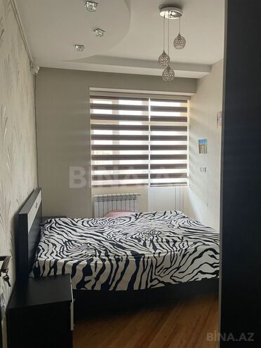 Продаётся 2-комн. вторичка 42 м², м. Элмляр Академиясы, photo 7 from 10