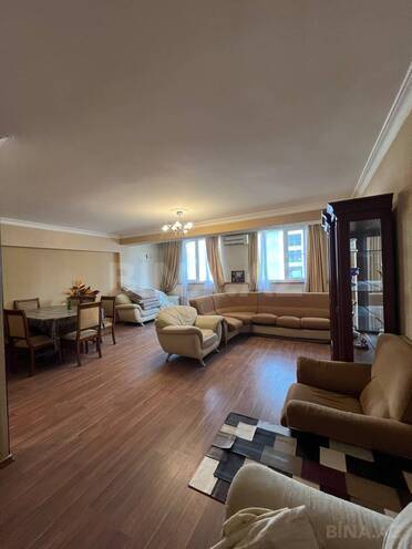 Satılır 3 otaqlı köhnə tikili 97 m², Elmlər Akademiyası m., photo 3 from 21
