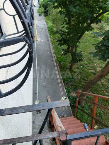 İcarəyə verilir 4 otaqlı köhnə tikili 110 m², İnşaatçılar m., photo 9 from 21